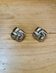 SMALL BAGUETTE EARRINGS