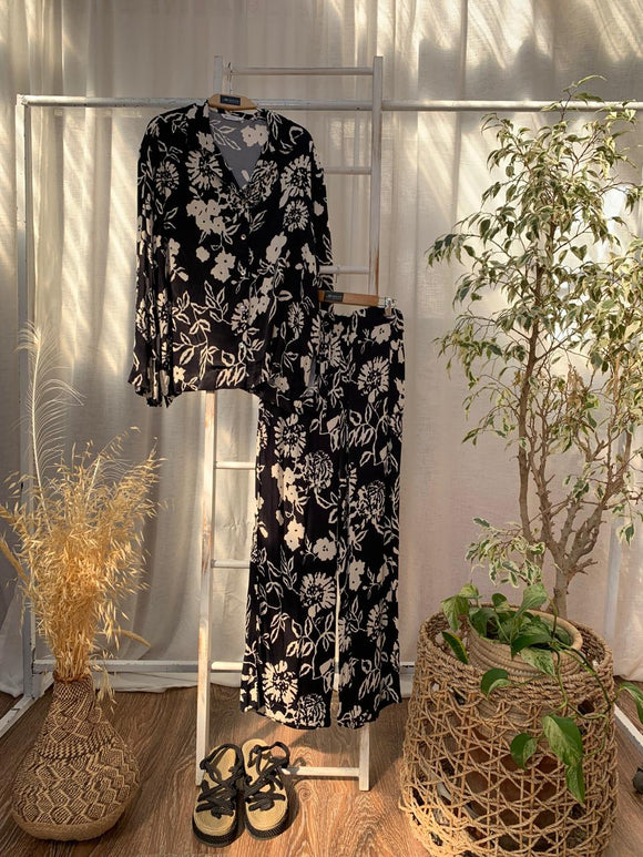 LUCIA FLORAL SET